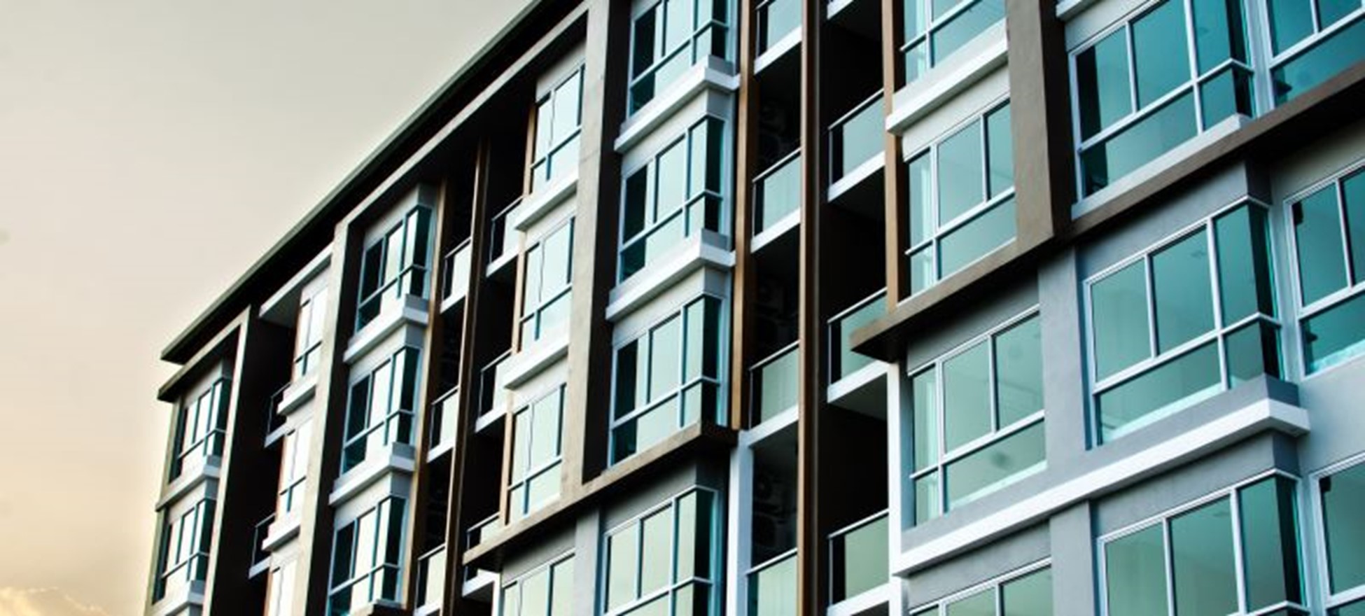 The Basics of Title Insurance Location Endorsements img