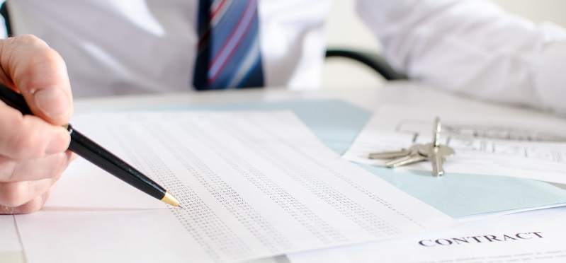 Escrow 101: Definition & Uses img