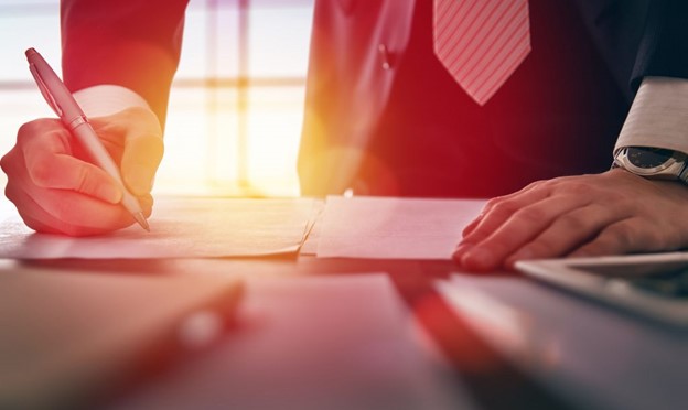 Smart Reasons To Consider Refinancing Your Commercial Real Estate Loan teaser